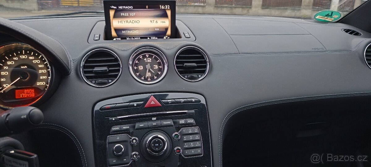 Peugeot RCZ 2.0 HDI 120 kw - 9