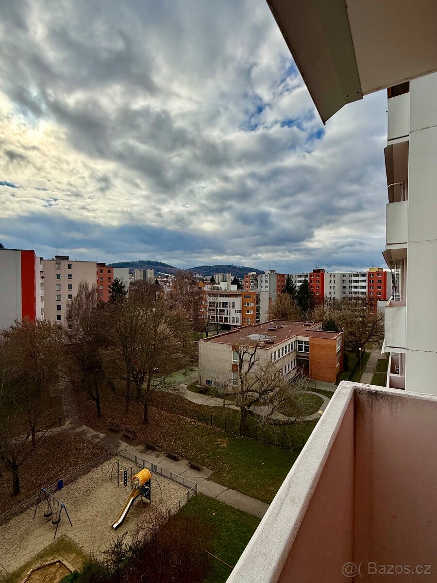 Pronájem bytu 2+1 Zlín - Kúty - 9