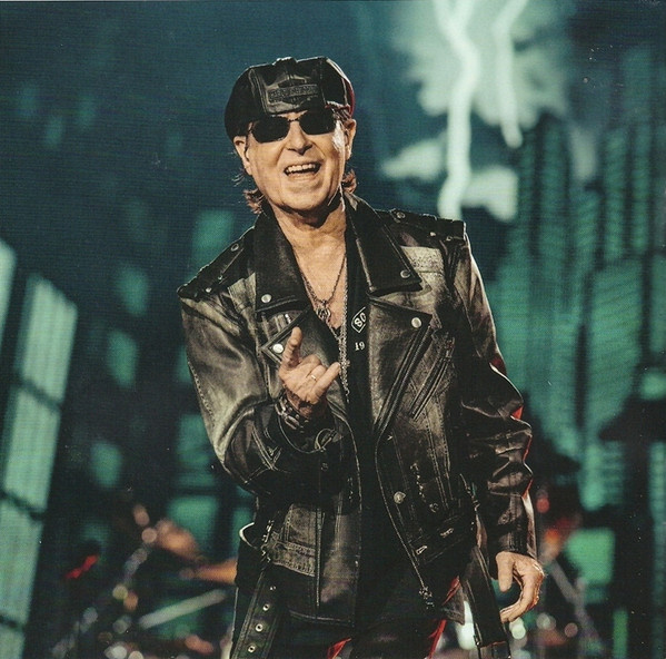 2cd Scorpions – Coming Home Live 2025 digipack - 9