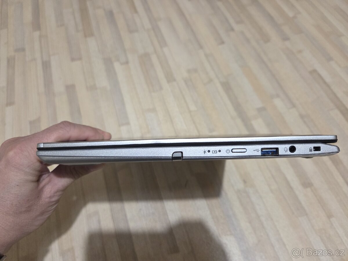 Dotykový notebook Acer Spin SP314-21N - 9