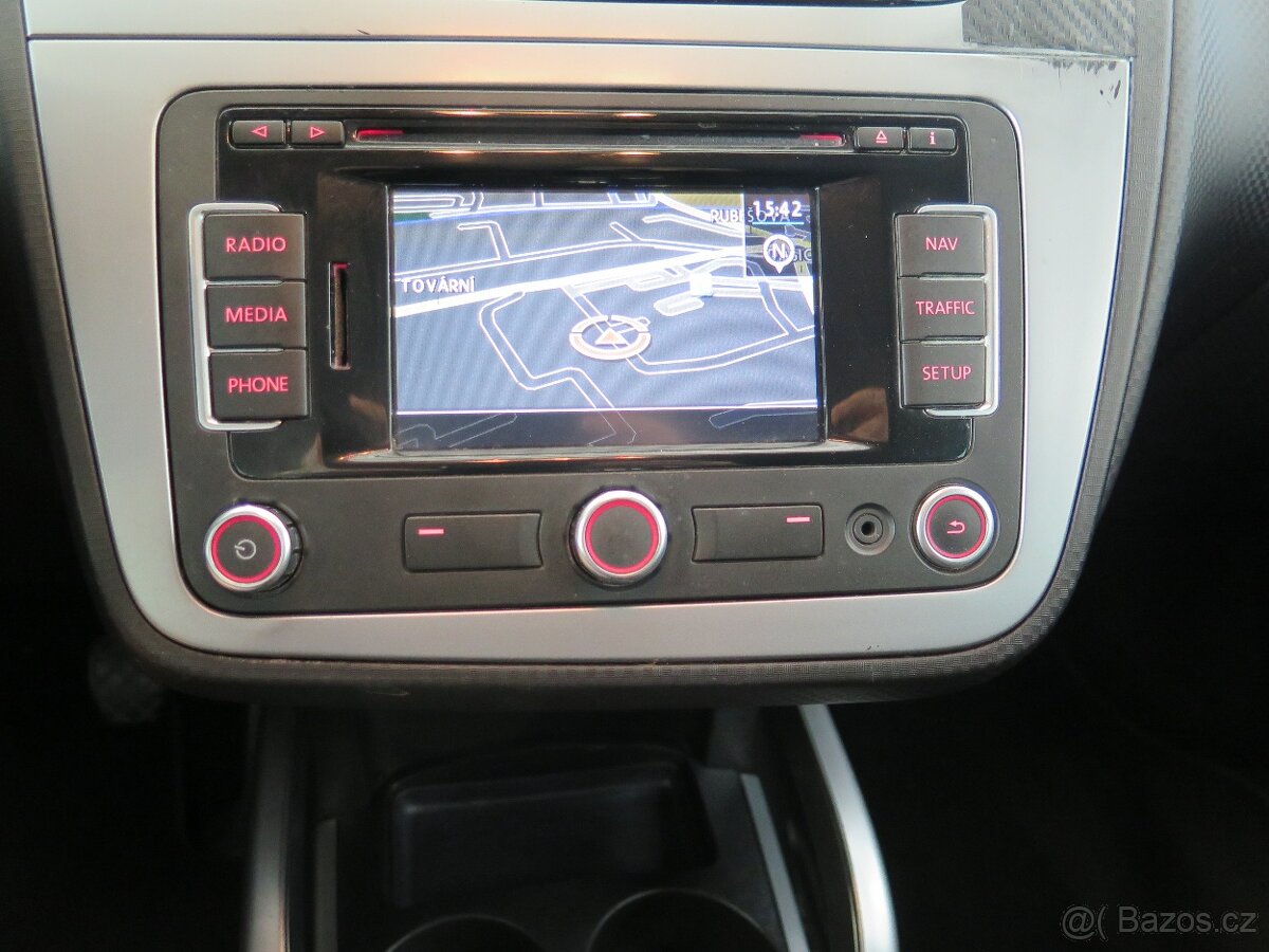 Seat Altea XL 1.6TDI,XL,klima,výhřev,navi - 9