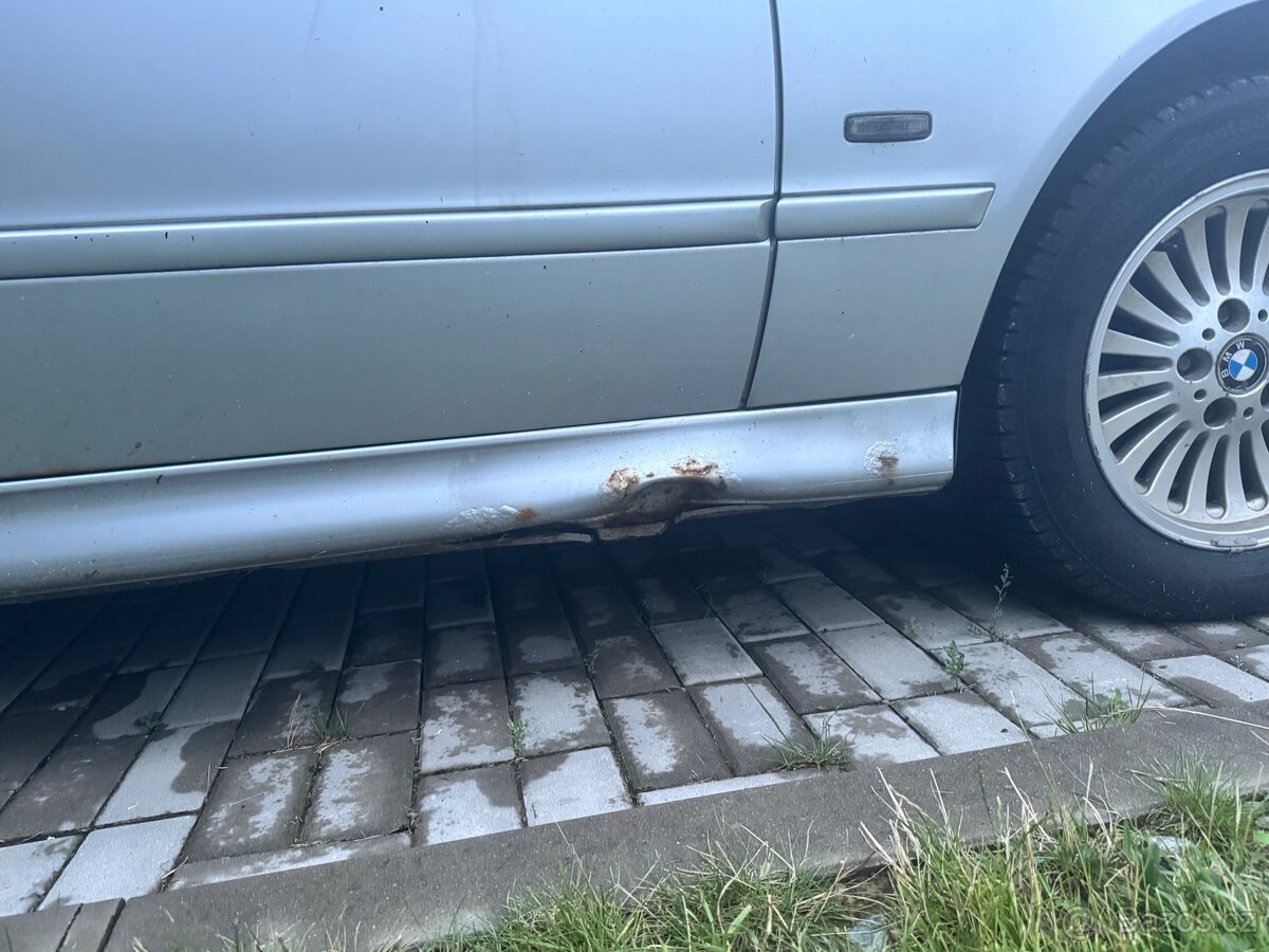 BMW e39 530d touring 142kw - 9