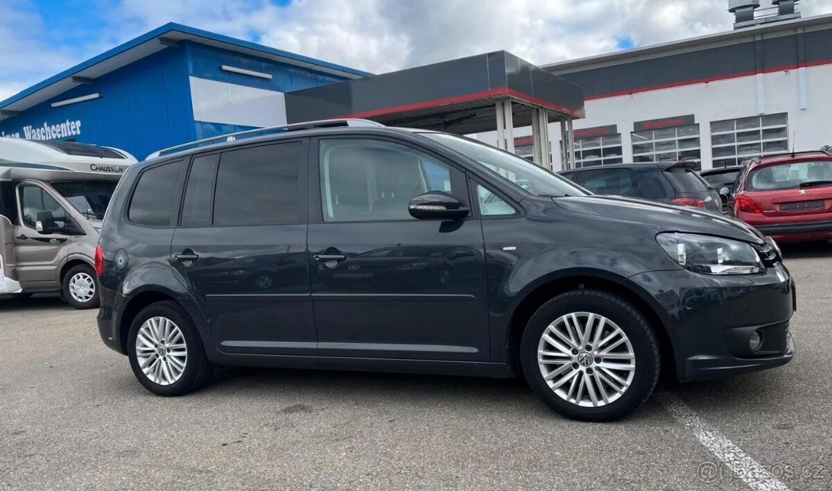 VW Touran 1.4 TSI - 9