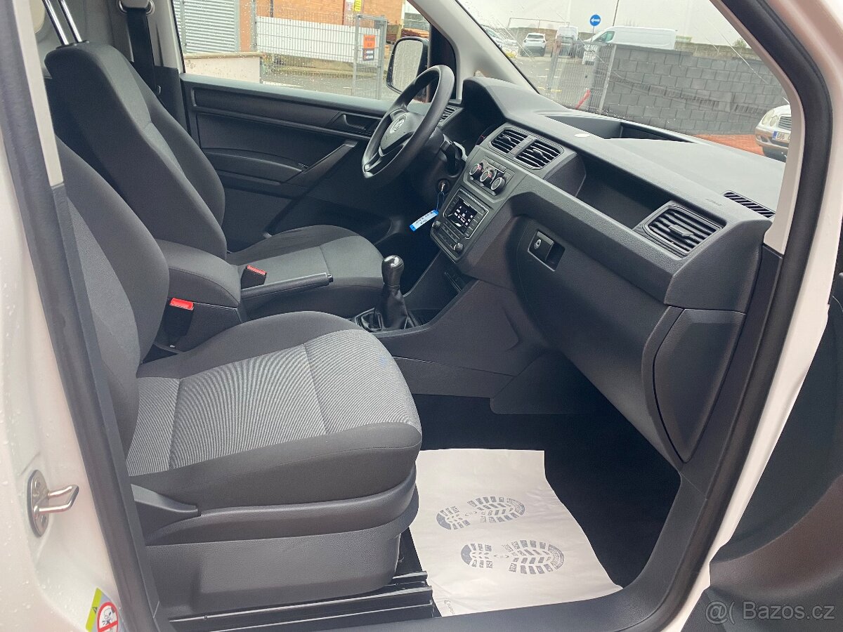 VW CADY MAXI 5 míst 2.0 TDI MANUÁL 102 hp - 9