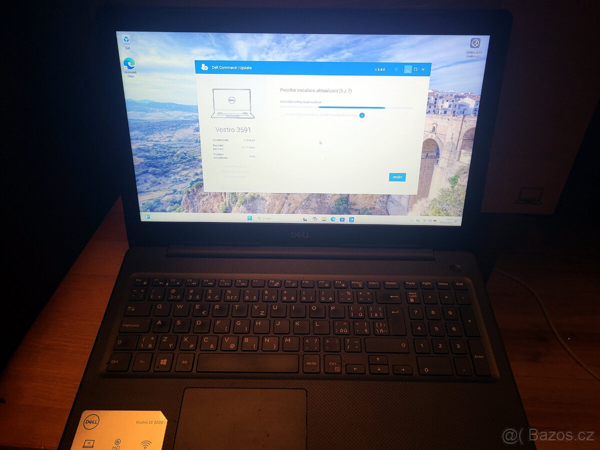 Notebook DELL Vostro 15,6", Intel i-5, Win 11 Pro, CZ - 9