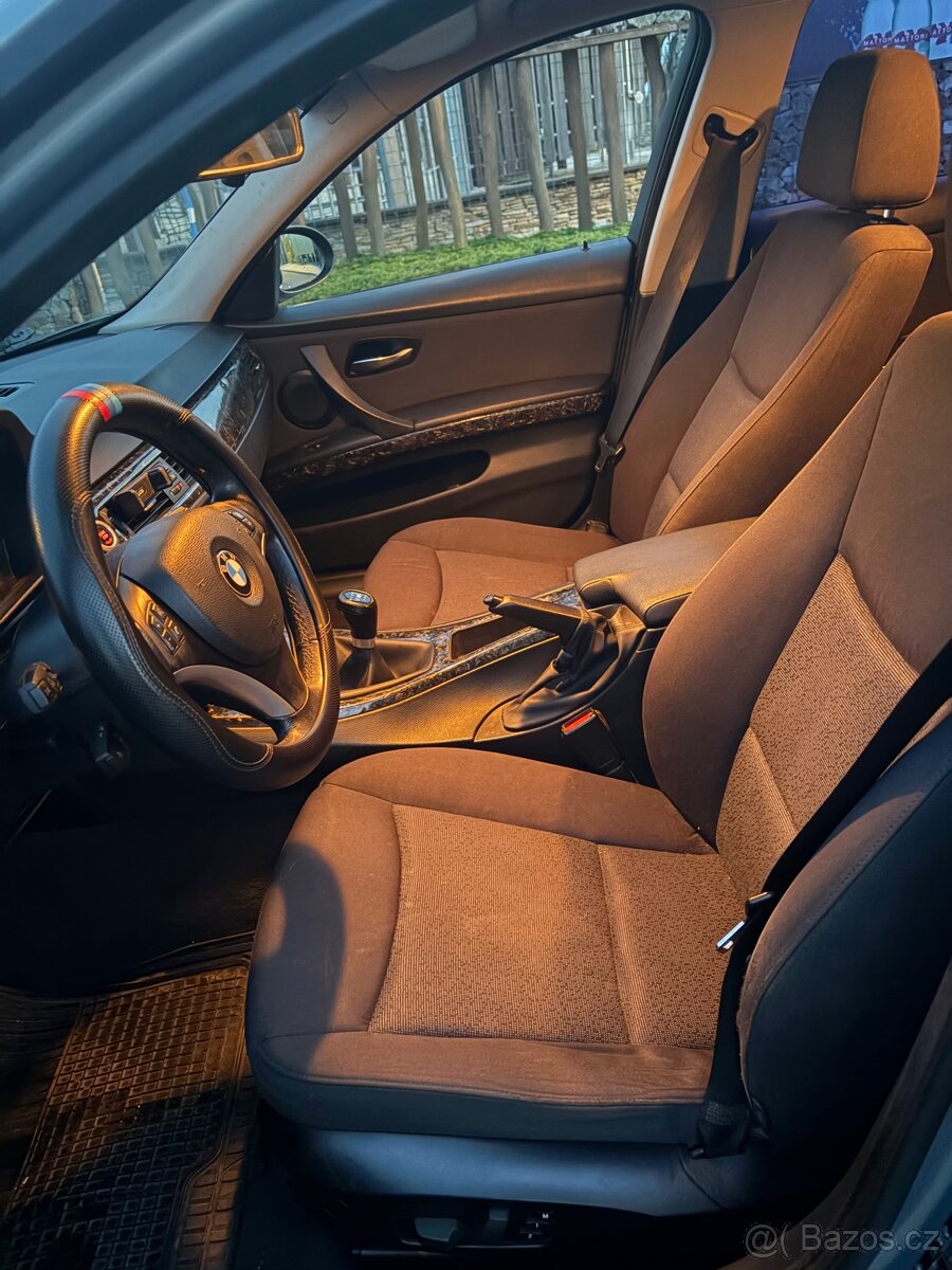 BMW e91 2006 N46b20b - 9