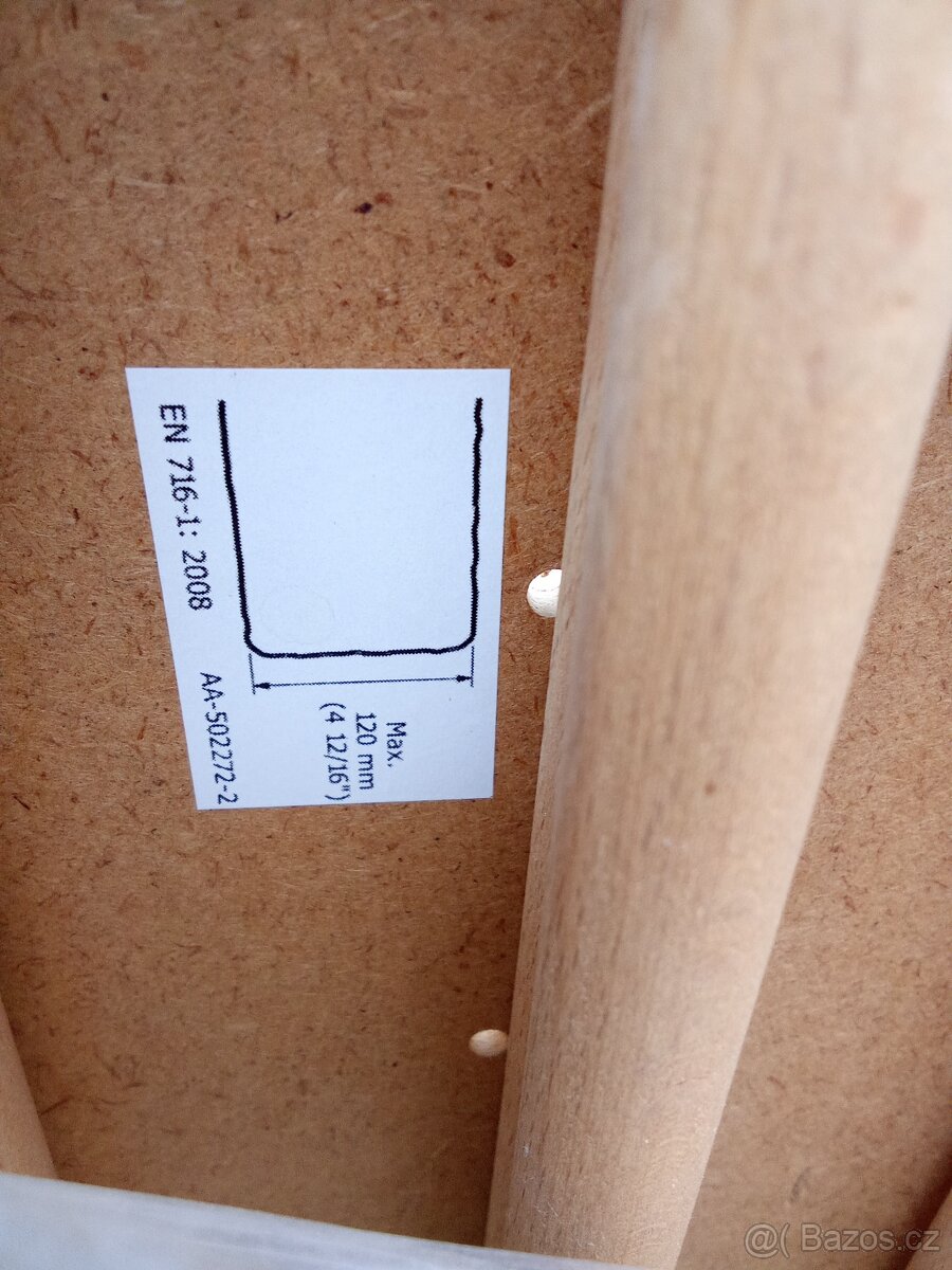 Postel dřevěná pěkná, dětská postýlka - 9