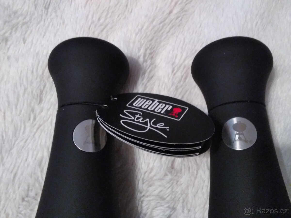 Sada mlýnků na pepř a sůl Weber Style, 19 cm - 9