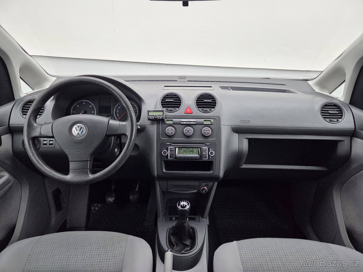 Caddy Maxi 1.9TDI 77kW 7.míst,tažné,serviska,tempomat - 9