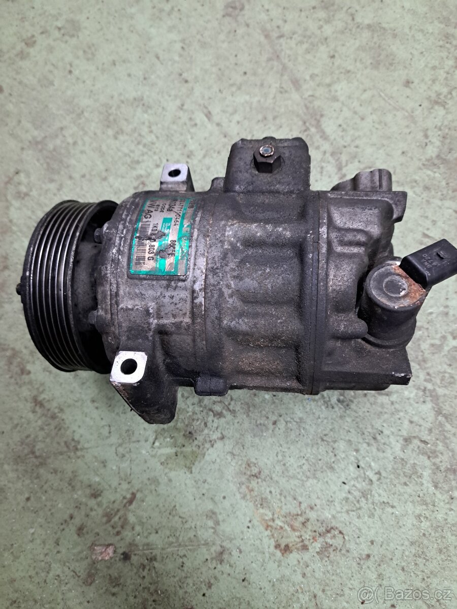 VW Caddy III 1.9TDI 77kW BJB startér, alternátor, klima - 9