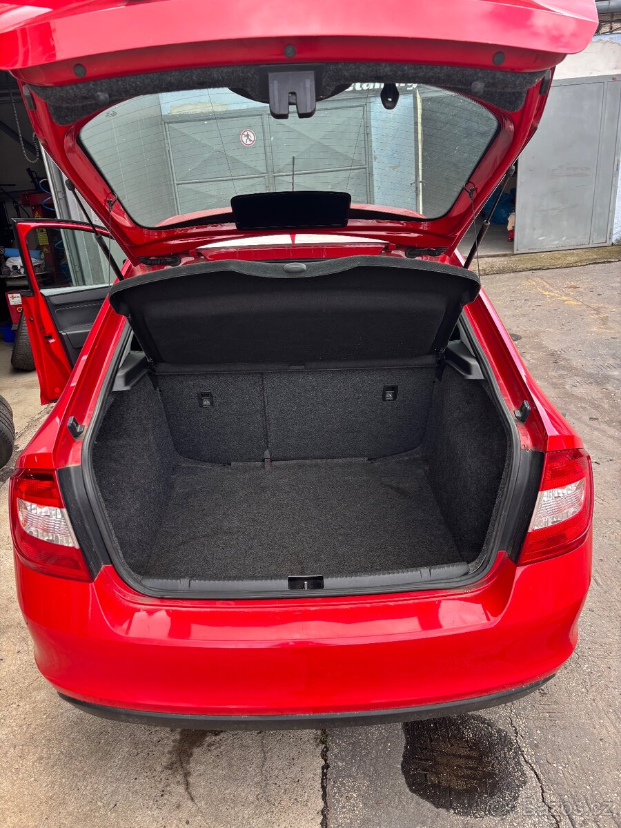 Škoda Rapid - 9