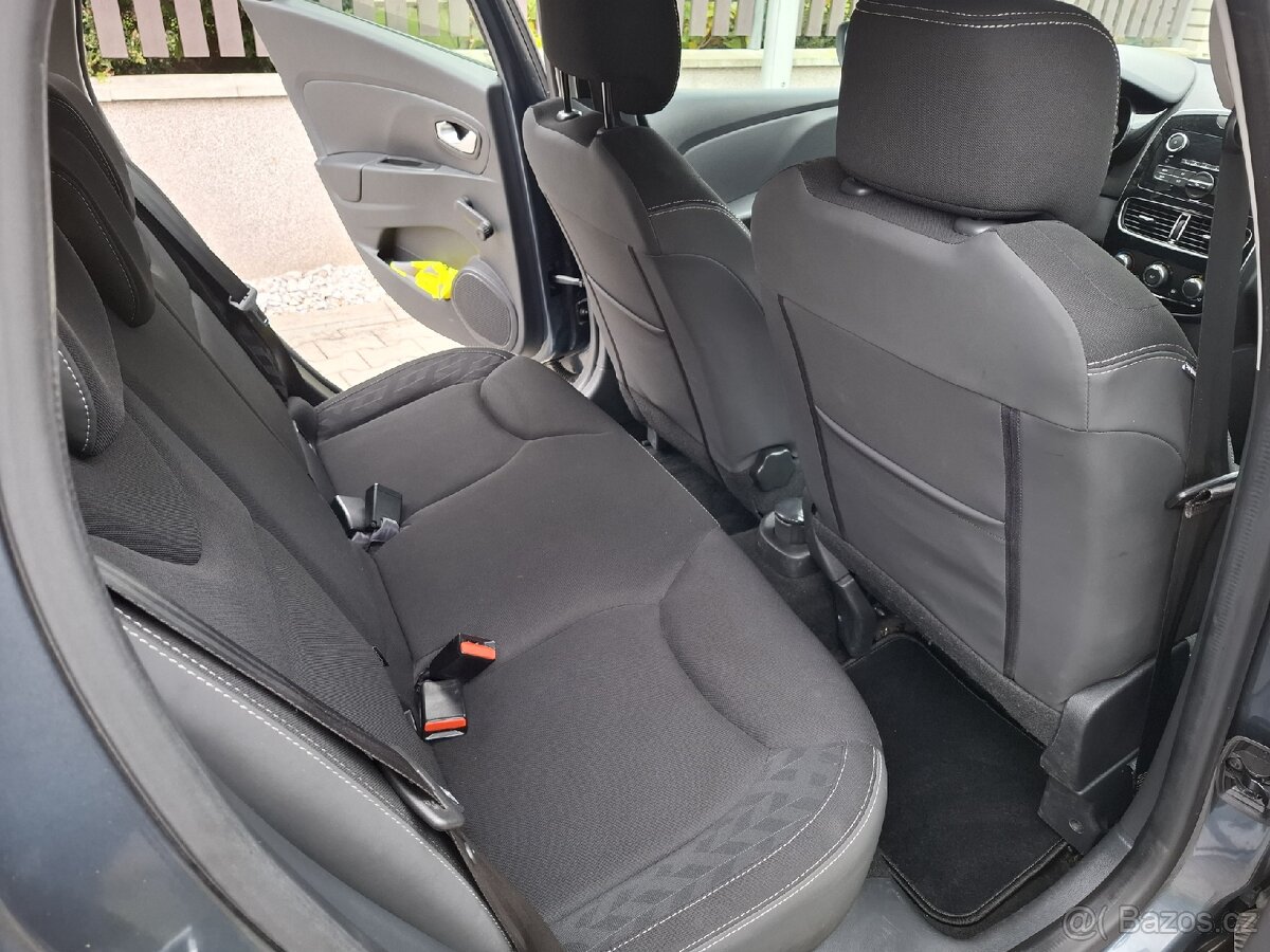 RENAULT CLIO GRANDTOUR 1.2 MODEL LIMITED R.V.2018 - 9