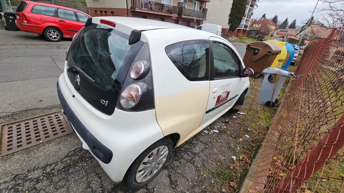 Prodám citroën c1 1.0 benzin - 9