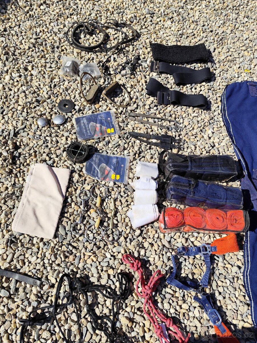 Věci na koně a pony - 9