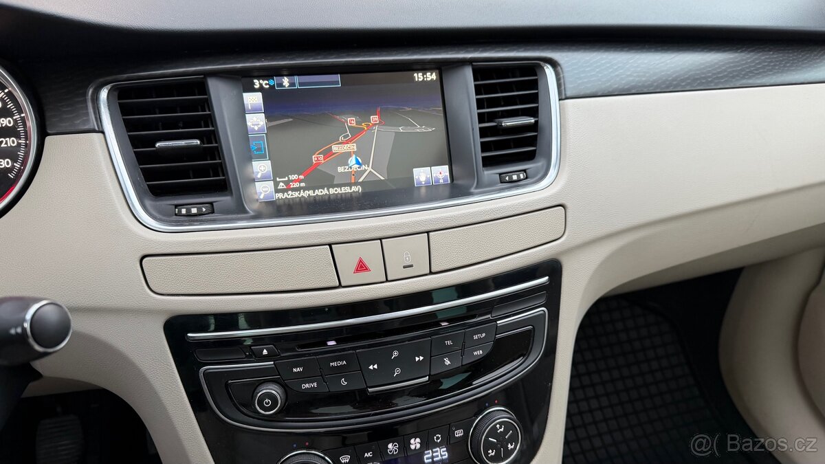 Peugeot 508 SW Facelift 2.0hdi výbava allure - 9