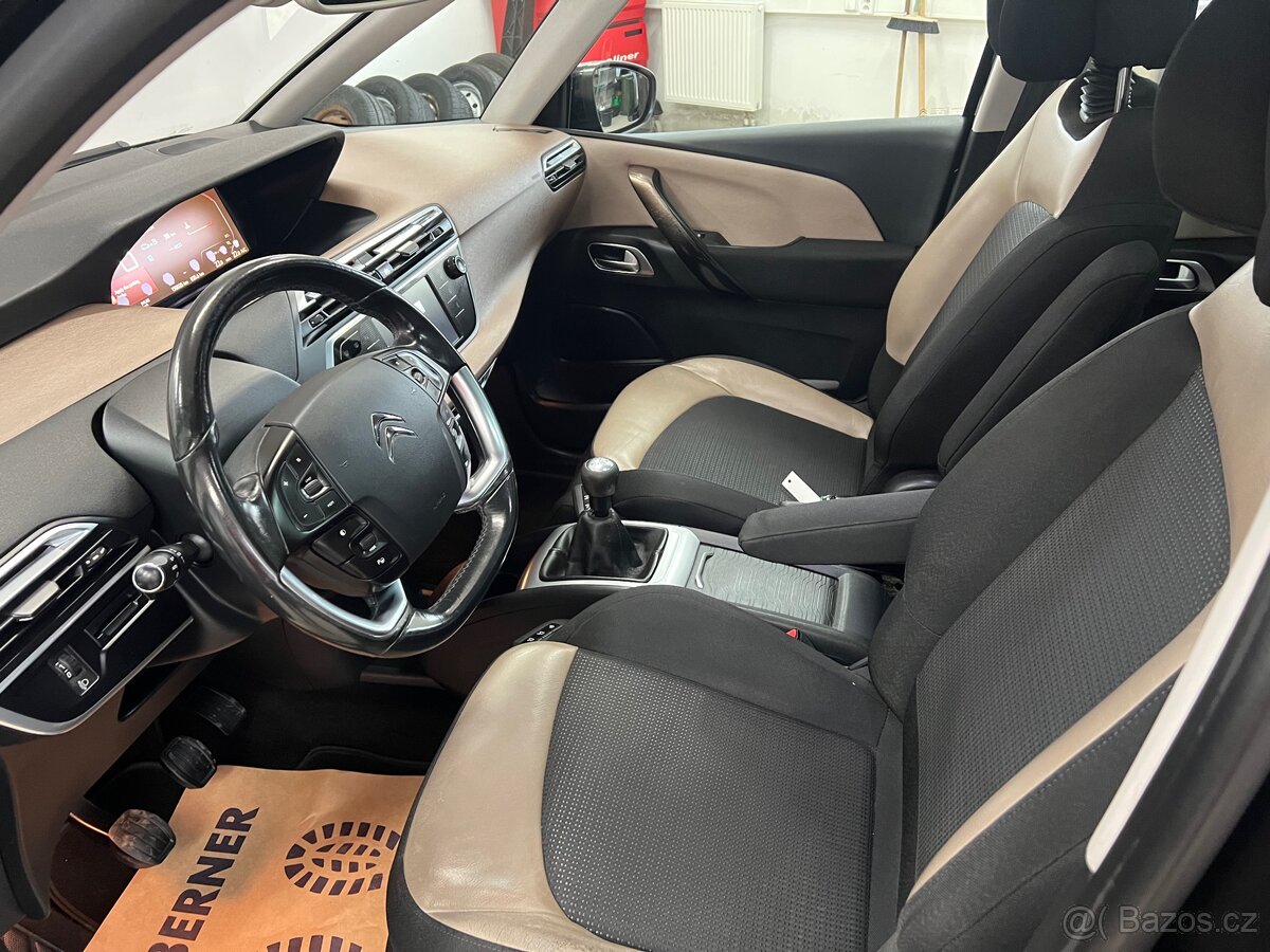 Citroën C4 Picasso 1.6i EXCLUSIV TOP VÝBAVA 7 MÍST PANORAMA - 9