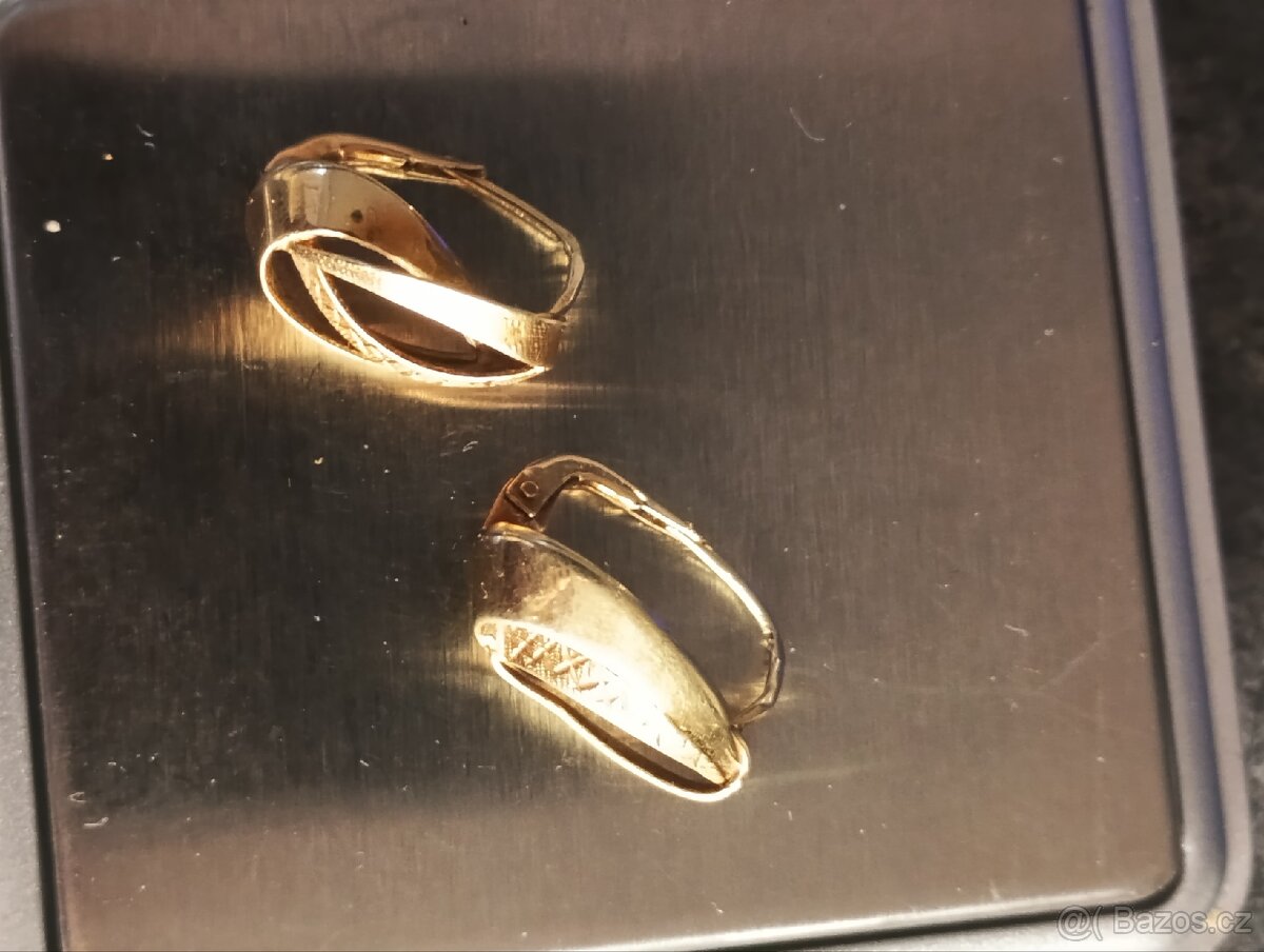 Starožitné zlaté náušnice - 9