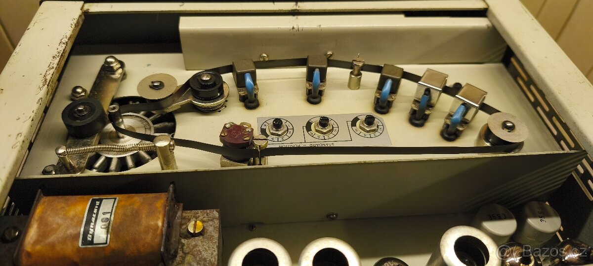 Dynacord 2x páskové echo - 9