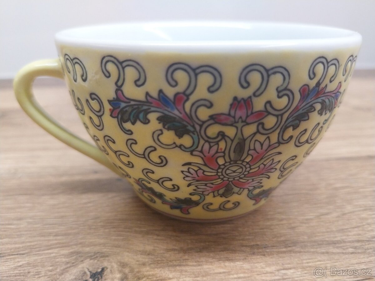 Čínský hrníček žlutý - 9