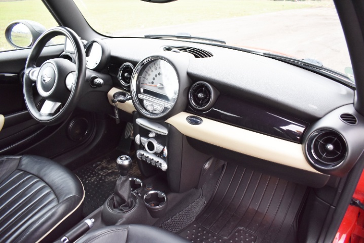 MINI COOPER S 158.702 KM,PO ROZVODECH,KŮŽE,NAVI,VÝH.SEDAČEK - 9