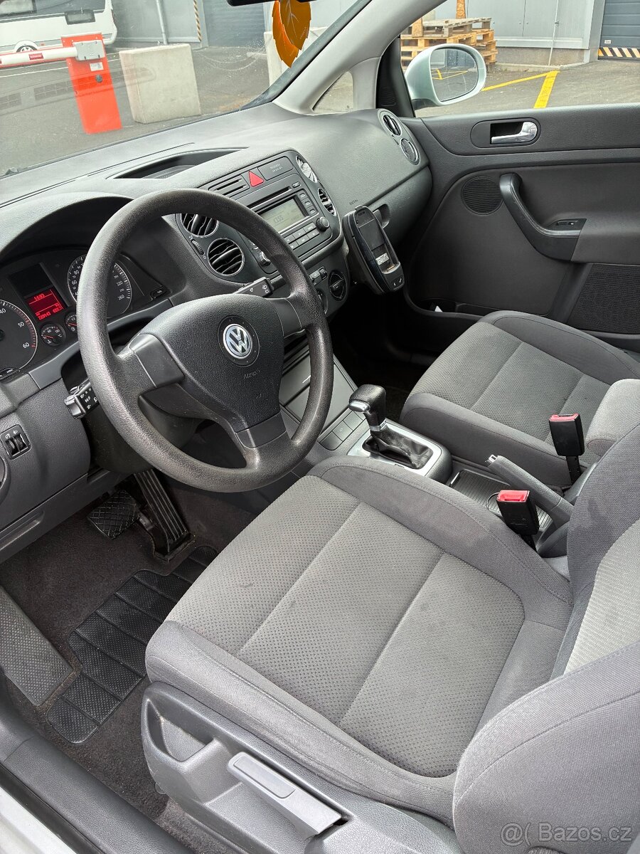 Golf 5 plus 1.9 TDi 77kw. R.v 2006 - 9