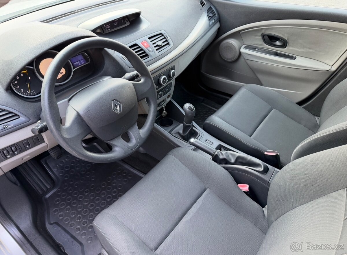 Renault Megane III. - 1.6 16V - 2010 - combi - 9