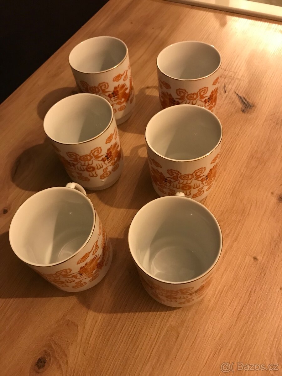Retro hrnky s červeným drakem - 9