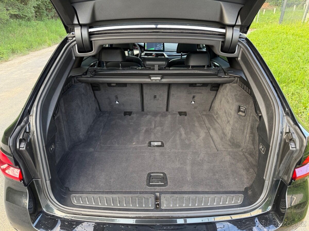 BMW 530xd 210 kW, M-Packet, LASER, PANO, KESSY, HUD, NAPPA - 9