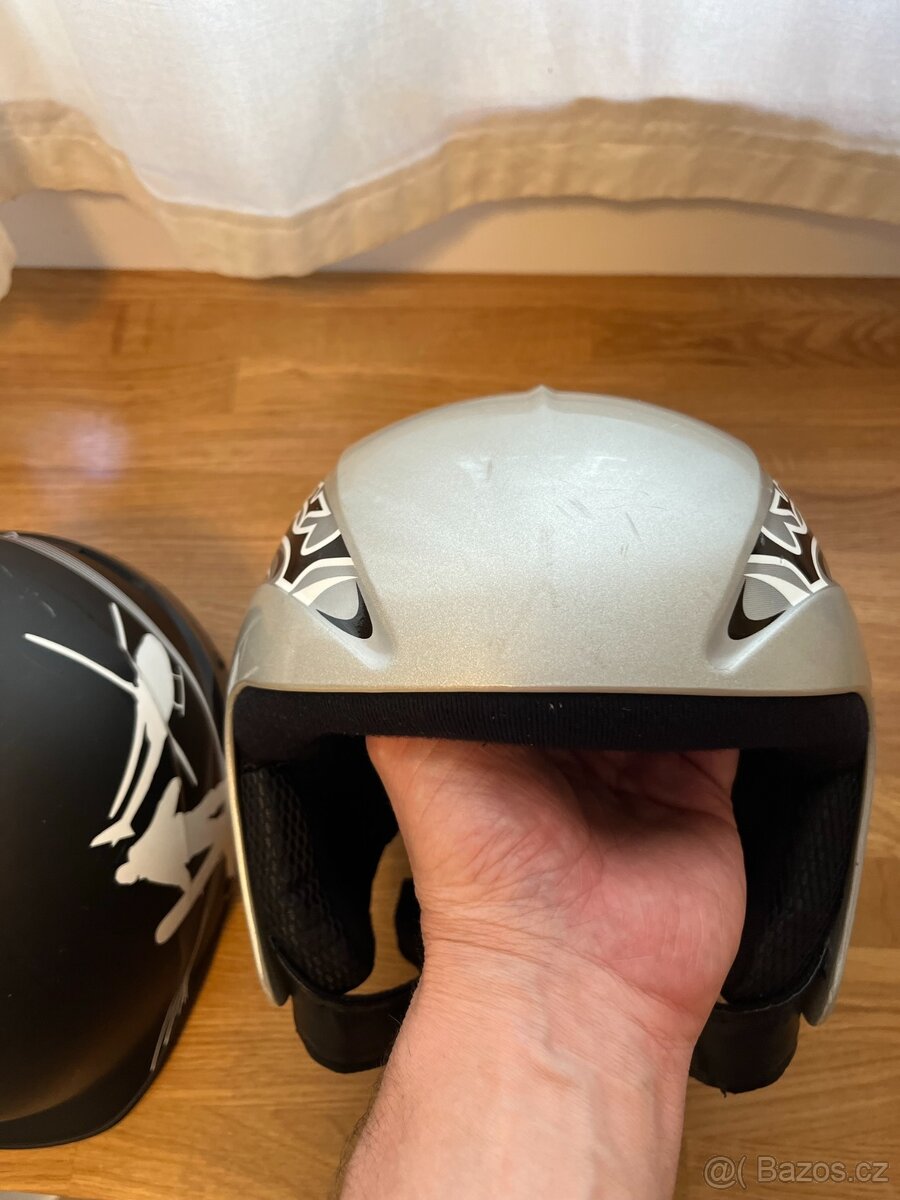 Dětská lyžařská přilba - 9