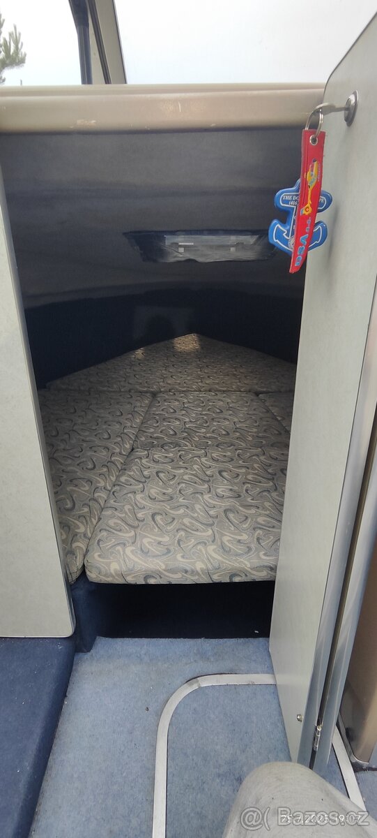 Bayliner 2052 LS - 9