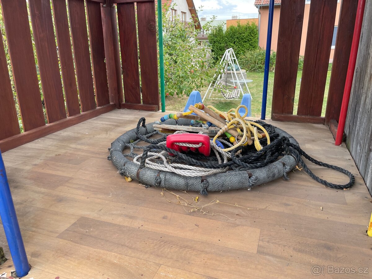 Zahradní domek pro děti - 9