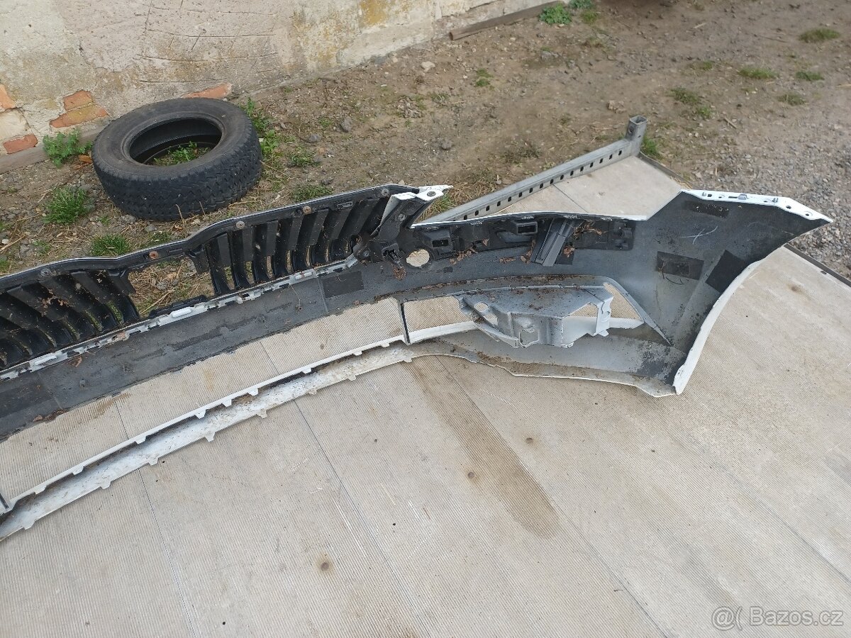 Přední nárazník Škoda Superb 3 - 9
