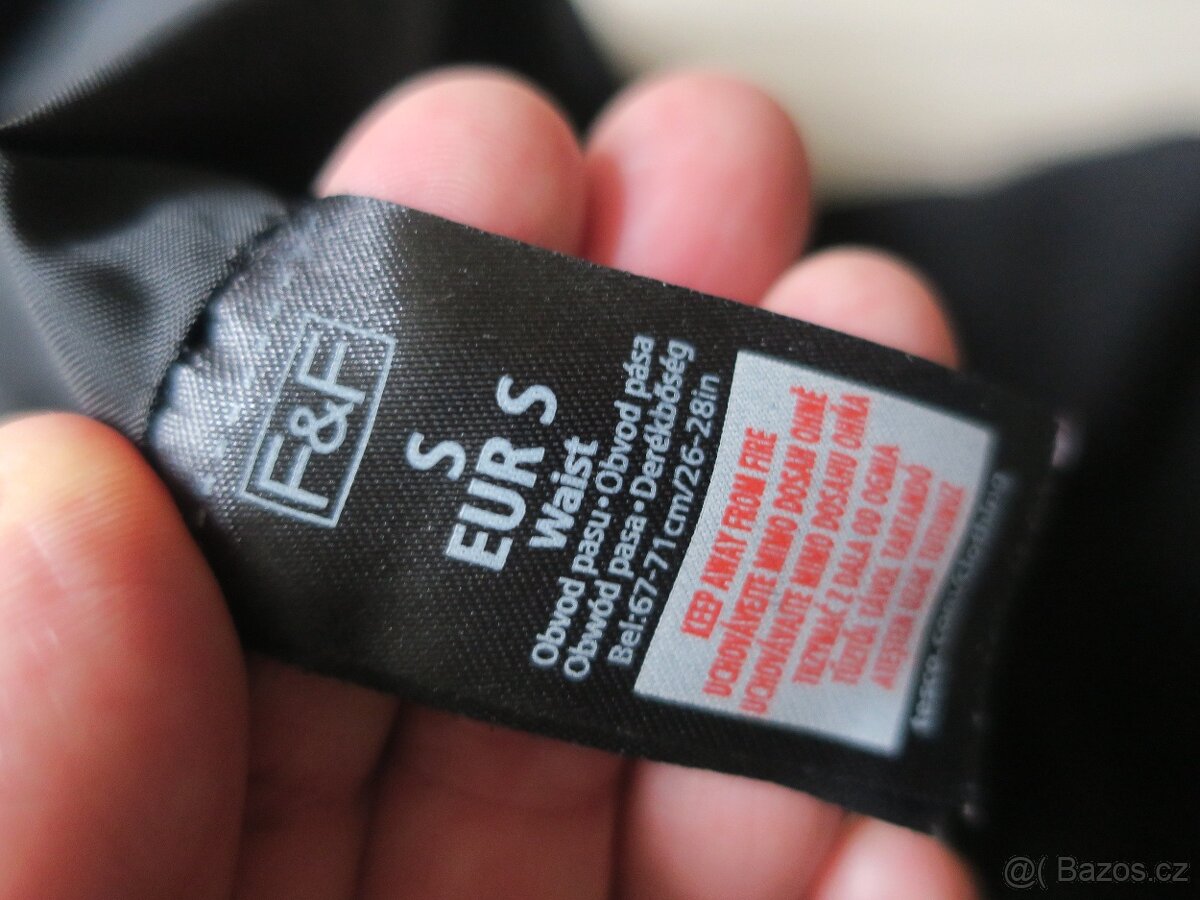 Zimní softshellové lyžařské kalhoty, vodní sl.5000, vel. S - 9