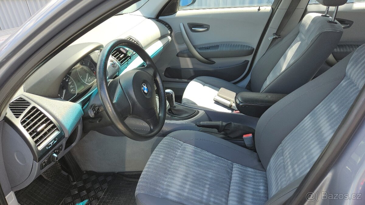 BMW Řada 1 118i 2,0 benzín - 9