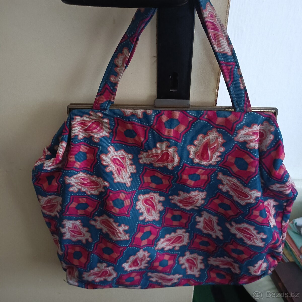 - - Různé RETRO - - - 9