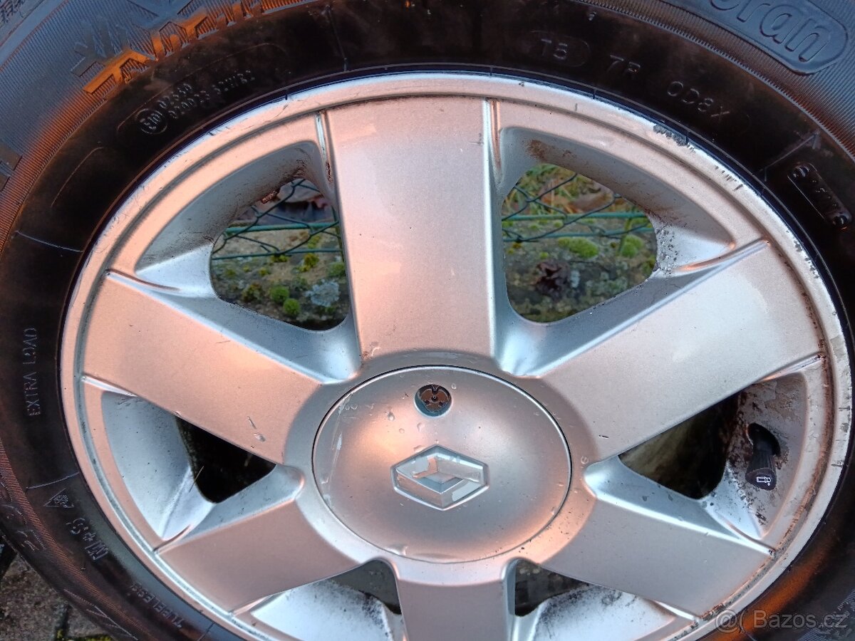ALU kola ze zimními pneu Renault Scénic - 9