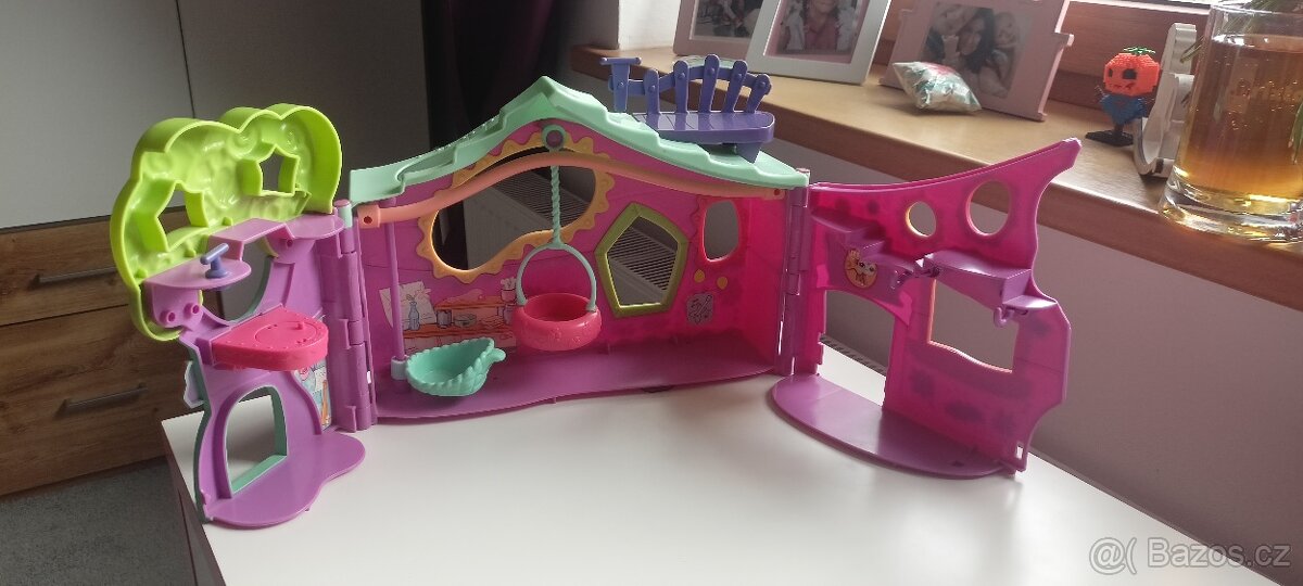 Littlest pet shop - 9