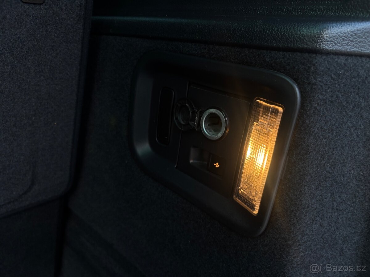 Volkswagen sharan 7 miest 4 motion bixenon navi tažne - 9