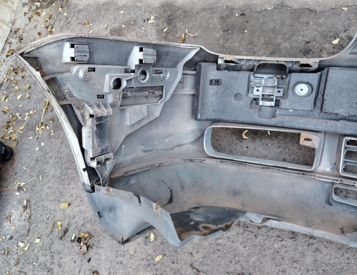 prodám kompletní předek z VW Golf 4 Cabrio - 9