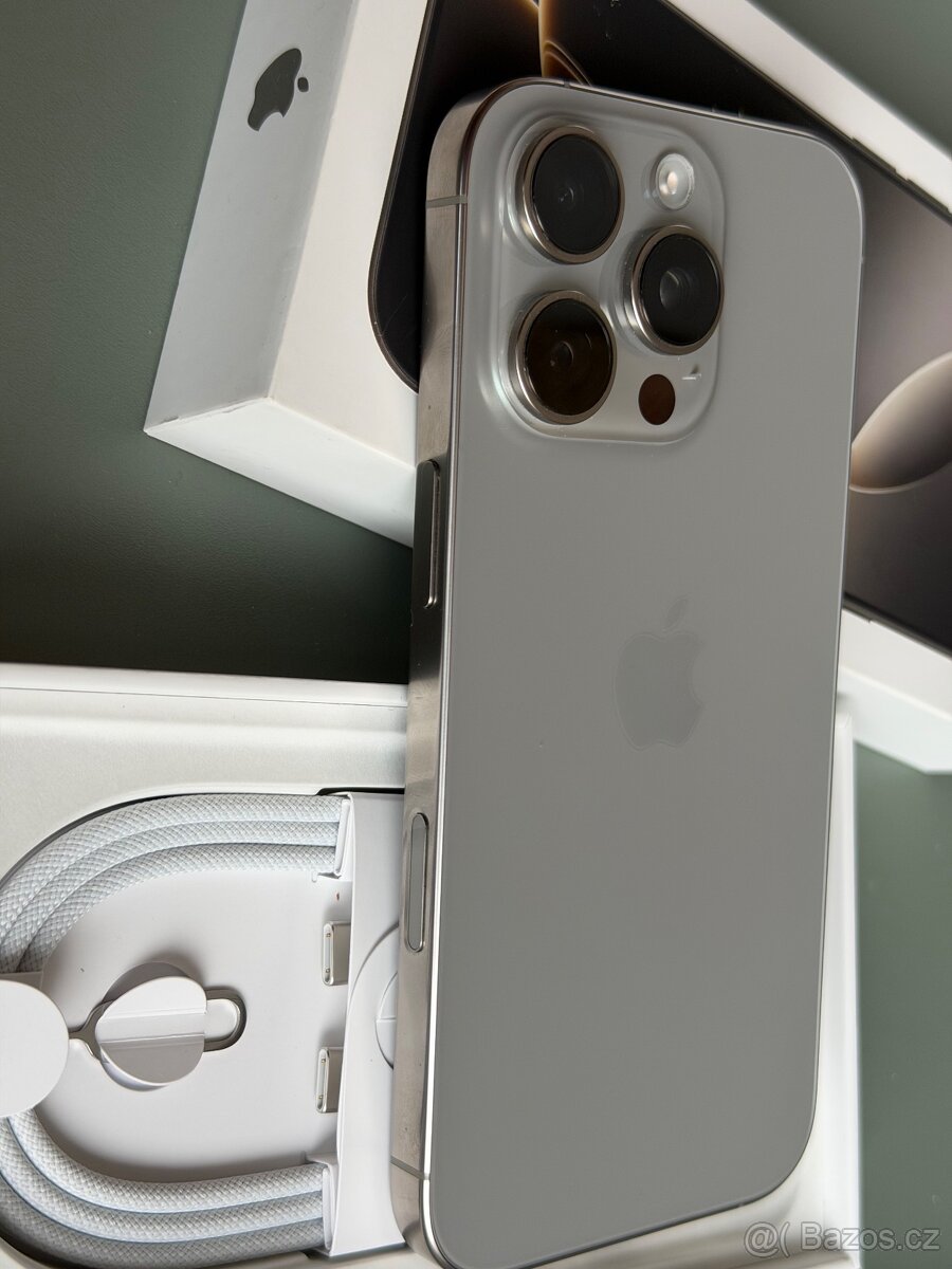 iPhone 16 PRO 256GB Natural Titanium - 9