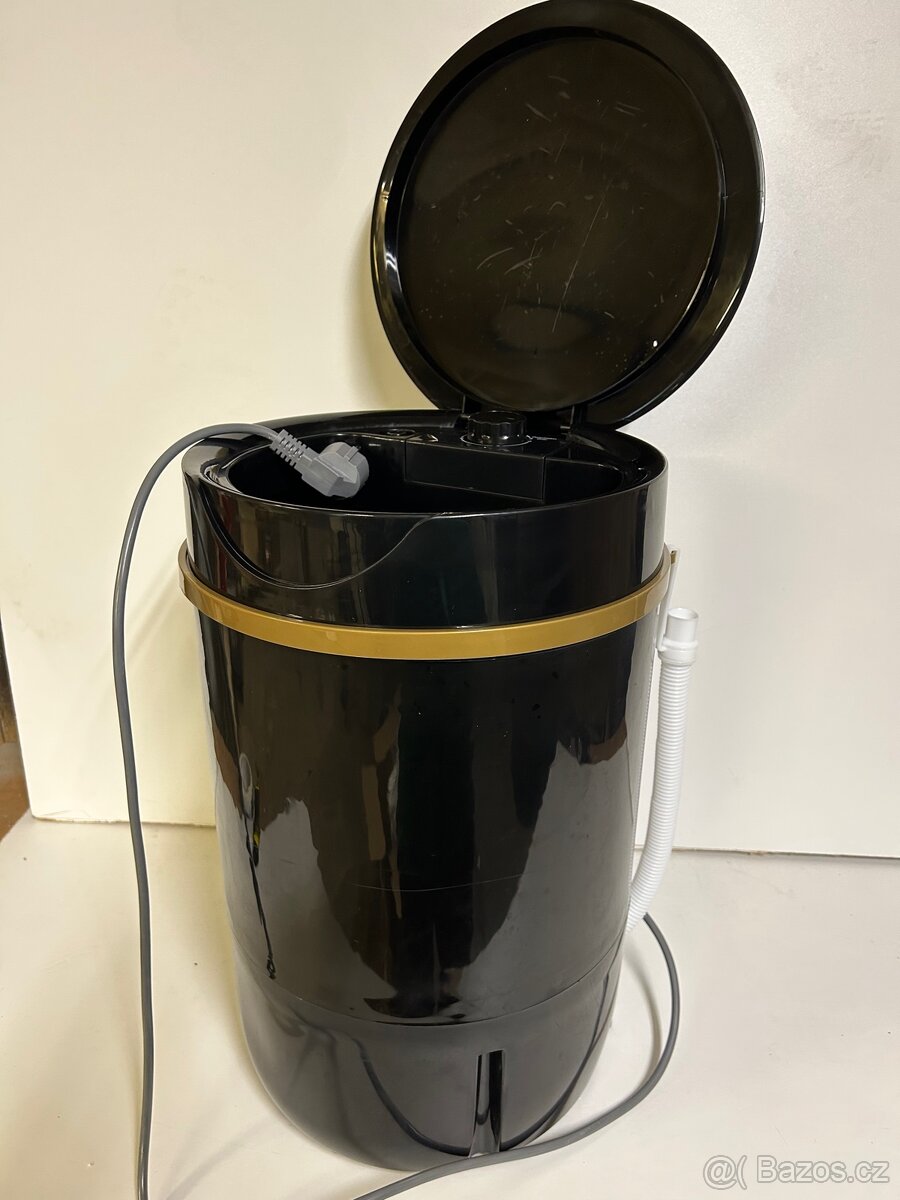 Kompaktní přenosná pračka 4,5 kg - 9