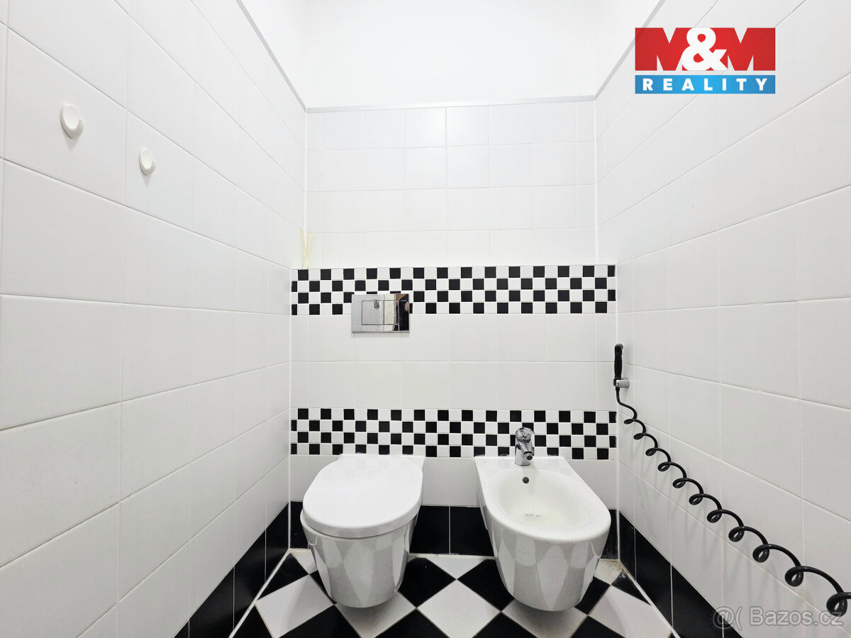 Prodej bytu 3+1, 105 m², Praha, ul. Mydlářka - 9