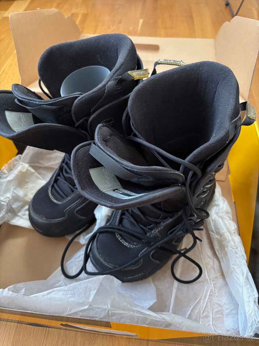 Snowboard, včetně vázání + boty zdarma - 9