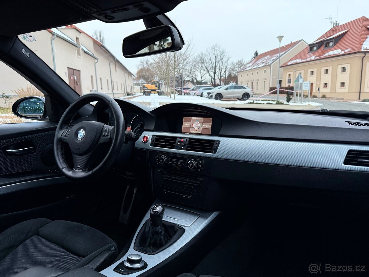 Bmw E90 320d M-Packet Servisní kniha - 9