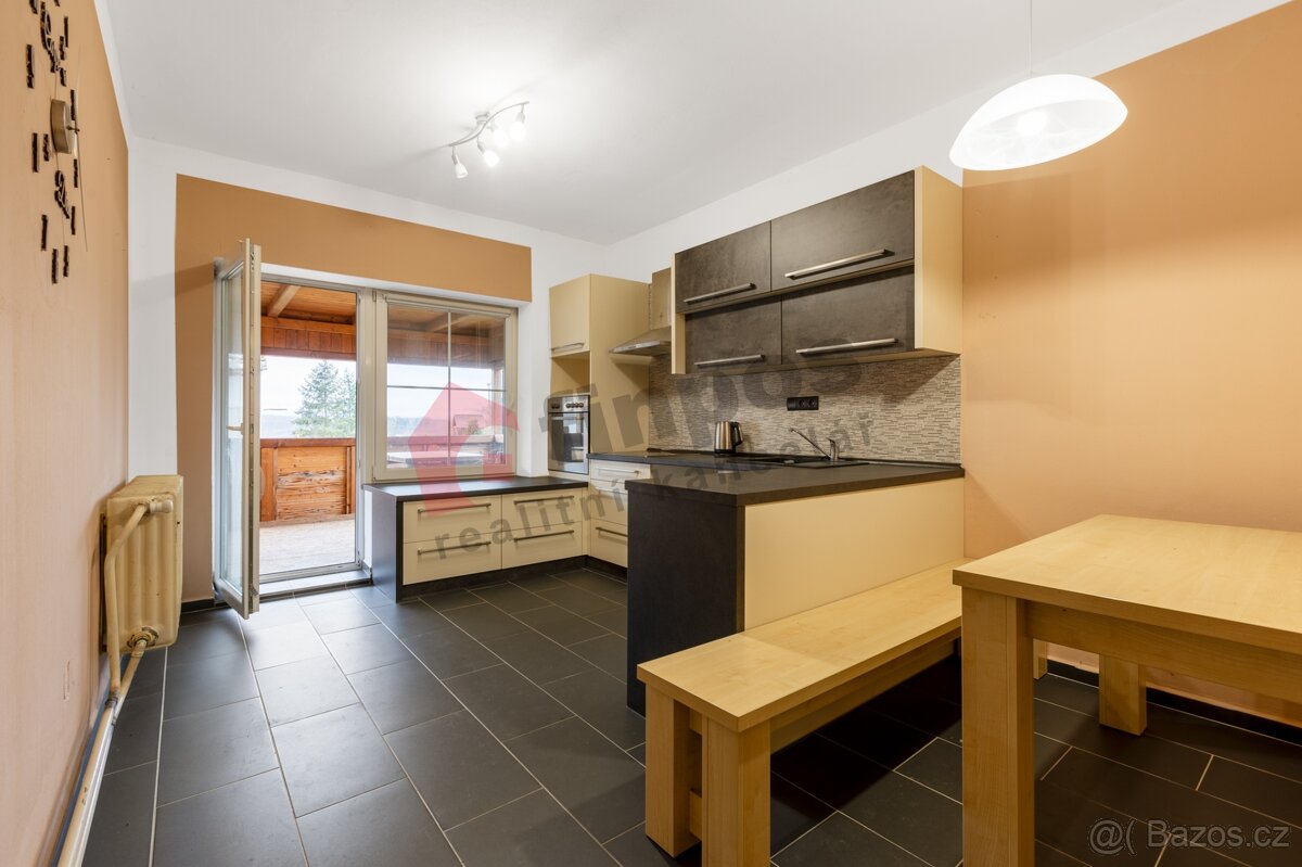 Prodej rodinného domu v Záblatíčku - 9