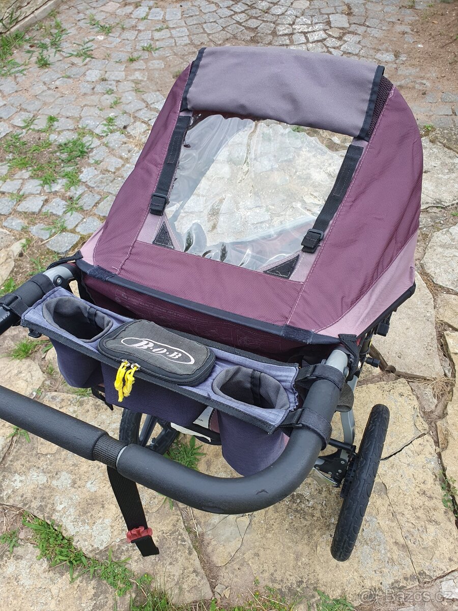 skládací terénní kočárek B.O.B - 9