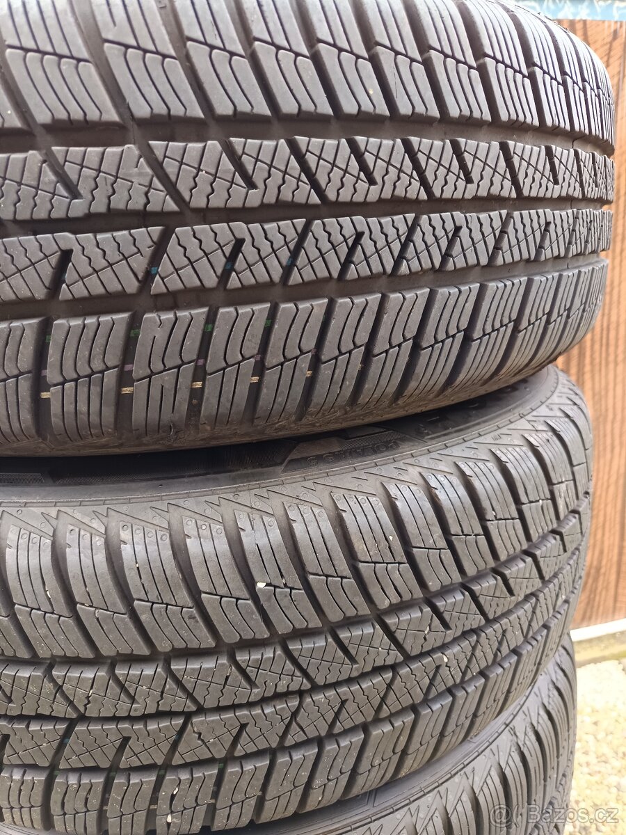 Originál zimní komplety Octavia 4 - 9