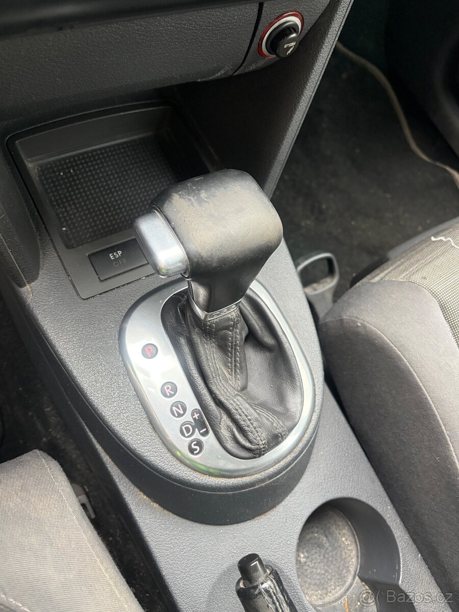 Vw touran 1.9 tdi DSG - 9