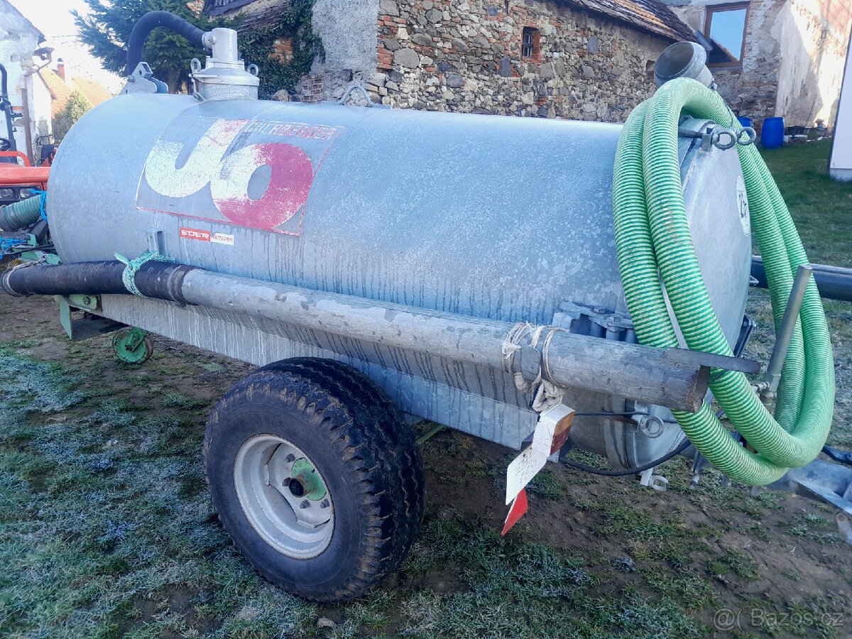 Fekální přívěs 3 m³ - 9