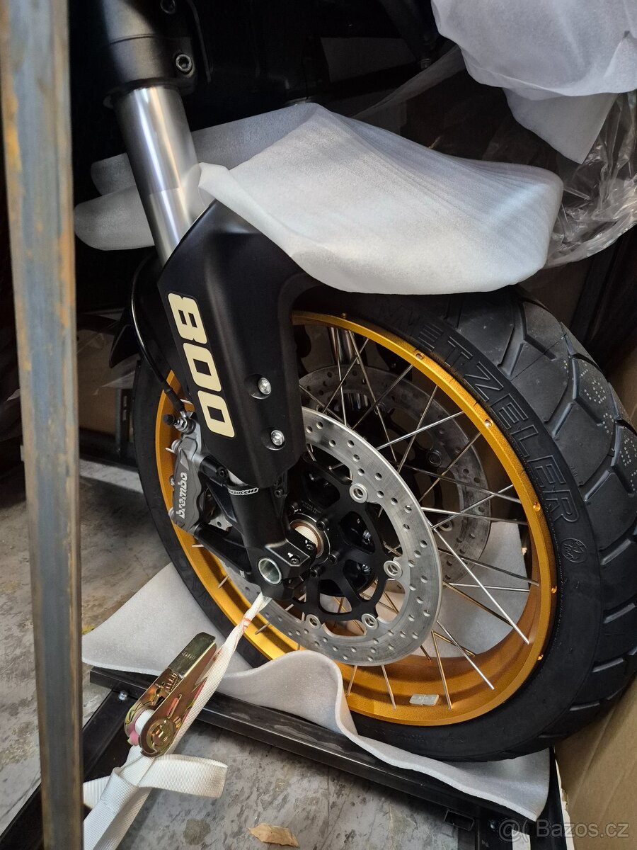 Qj motor SRT 800 sx - 9